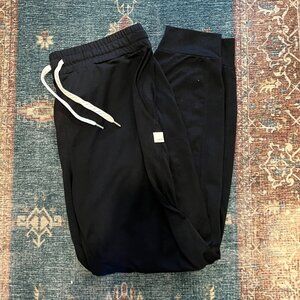Vuori Performance Jogger – Black – Women's – Medium